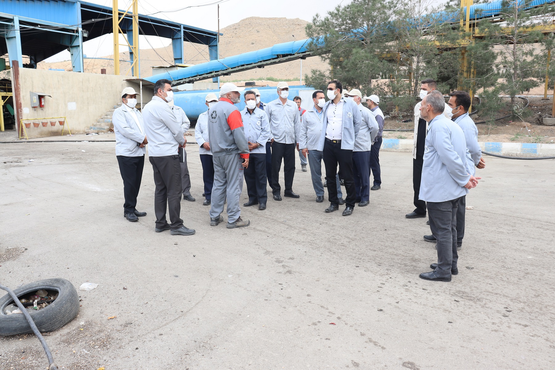 بازدید معاونین خدمات شهری استان اصفهان از مجتمع بازیافت، پردازش و تولید کود