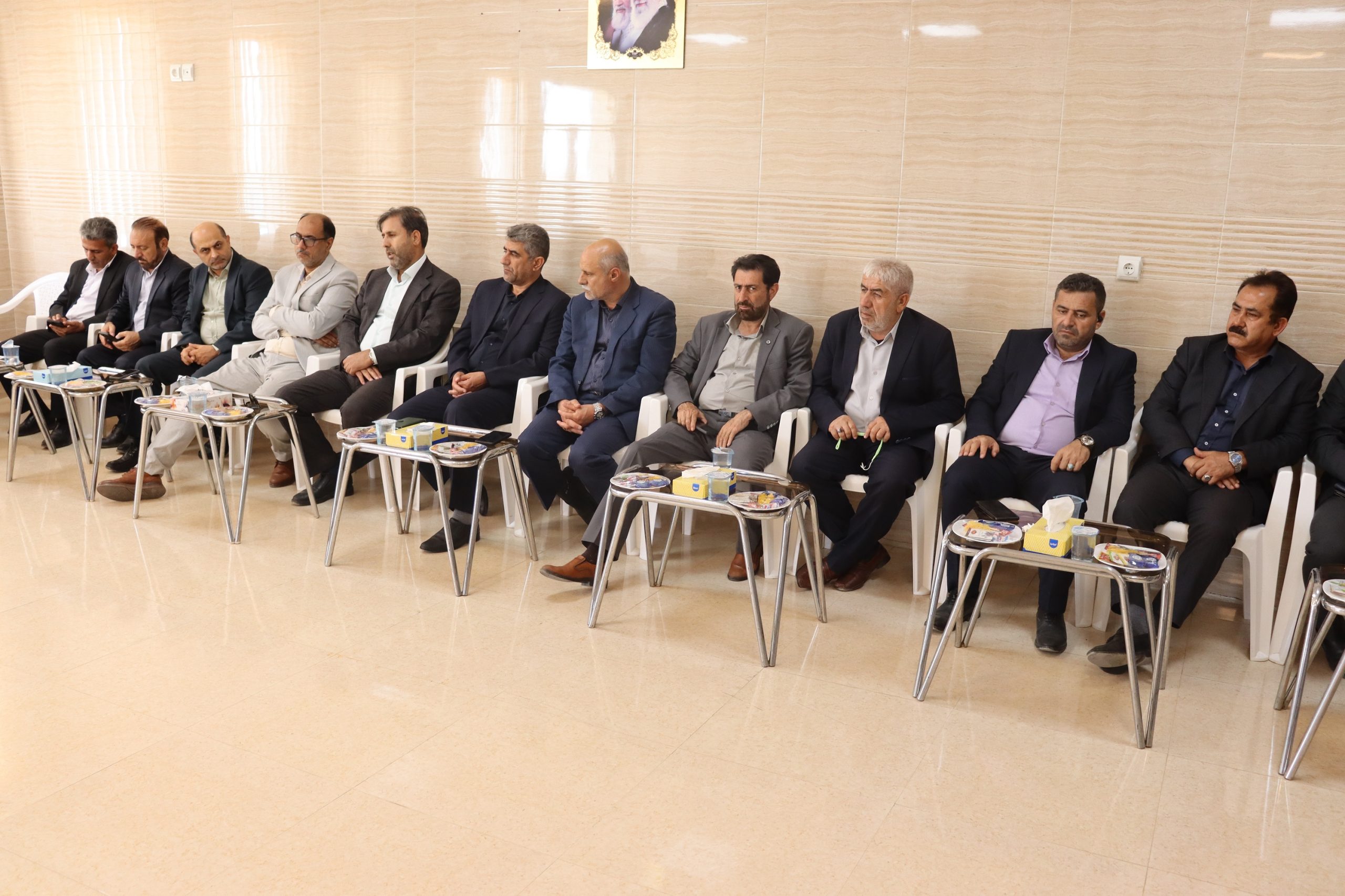 بازدید معاونین استانداری و شهرداران استان کهگیلویه و بویراحمد از مجتمع بازیافت، پردازش و تولید کود